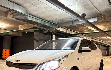 KIA Rio IV, 2018 год, 1 115 000 рублей, 2 фотография