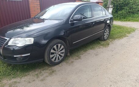 Volkswagen Passat B6, 2008 год, 600 000 рублей, 2 фотография