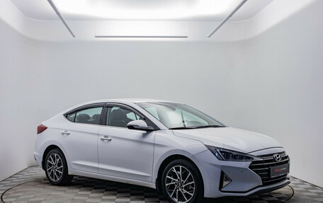 Hyundai Elantra VI рестайлинг, 2019 год, 1 860 000 рублей, 4 фотография