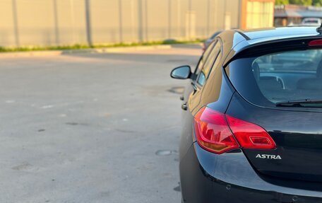Opel Astra J, 2011 год, 585 000 рублей, 11 фотография