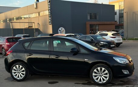 Opel Astra J, 2011 год, 585 000 рублей, 8 фотография