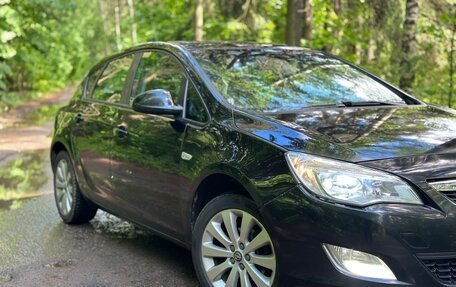 Opel Astra J, 2011 год, 585 000 рублей, 6 фотография
