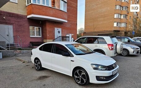 Volkswagen Polo VI (EU Market), 2015 год, 850 000 рублей, 8 фотография