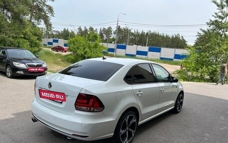 Volkswagen Polo VI (EU Market), 2015 год, 850 000 рублей, 6 фотография