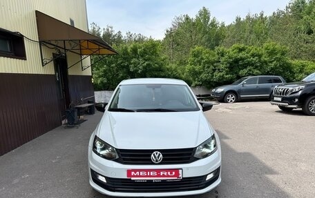 Volkswagen Polo VI (EU Market), 2015 год, 850 000 рублей, 3 фотография