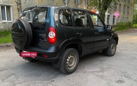 Chevrolet Niva I рестайлинг, 2012 год, 550 000 рублей, 2 фотография