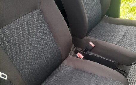 Toyota Roomy I, 2021 год, 1 199 000 рублей, 4 фотография