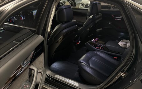 Audi A8, 2015 год, 2 999 999 рублей, 12 фотография