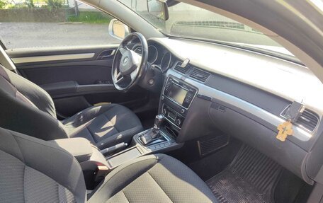 Skoda Superb III рестайлинг, 2013 год, 921 000 рублей, 12 фотография