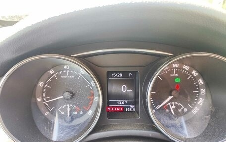 Skoda Superb III рестайлинг, 2013 год, 921 000 рублей, 13 фотография