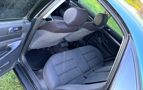 Audi A4, 1995 год, 199 999 рублей, 11 фотография