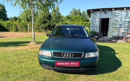 Audi A4, 1995 год, 199 999 рублей, 1 фотография