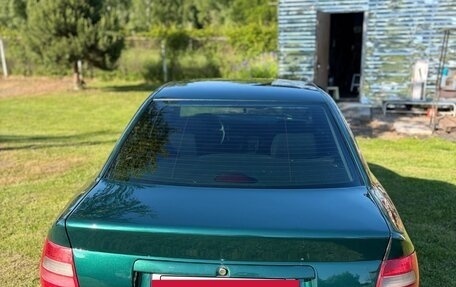 Audi A4, 1995 год, 199 999 рублей, 6 фотография
