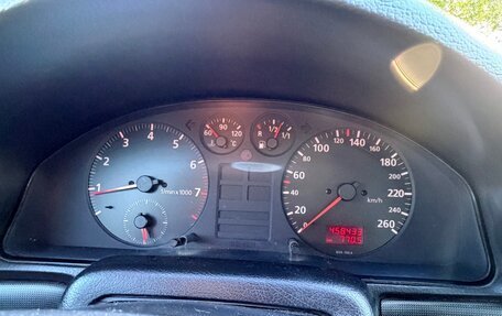 Audi A4, 1995 год, 199 999 рублей, 16 фотография