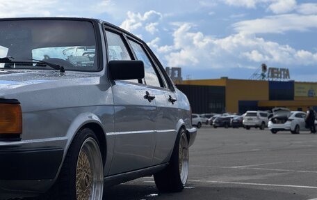 Audi 80, 1986 год, 550 000 рублей, 10 фотография