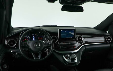 Mercedes-Benz V-Класс, 2019 год, 4 389 999 рублей, 6 фотография