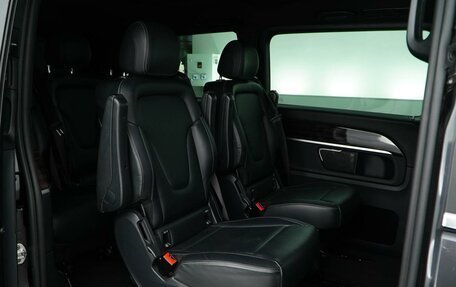 Mercedes-Benz V-Класс, 2019 год, 4 389 999 рублей, 7 фотография