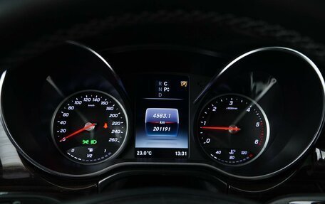 Mercedes-Benz V-Класс, 2019 год, 4 389 999 рублей, 27 фотография