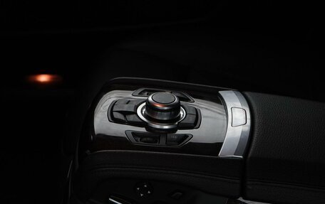 BMW 7 серия, 2010 год, 1 899 077 рублей, 12 фотография