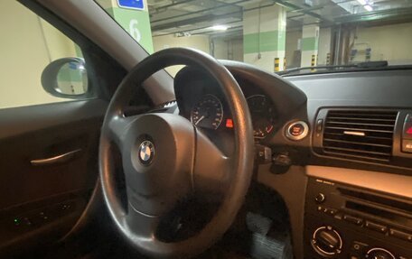 BMW 1 серия, 2009 год, 980 000 рублей, 14 фотография