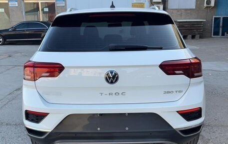 Volkswagen T-Roc I, 2021 год, 2 350 000 рублей, 5 фотография