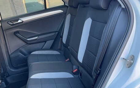 Volkswagen T-Roc I, 2021 год, 2 350 000 рублей, 7 фотография