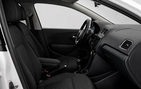 Volkswagen Polo VI (EU Market), 2019 год, 1 000 000 рублей, 11 фотография