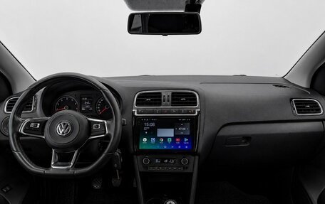 Volkswagen Polo VI (EU Market), 2019 год, 1 000 000 рублей, 5 фотография