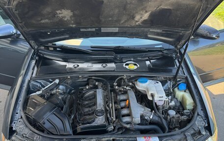 Audi A4, 2004 год, 470 000 рублей, 4 фотография