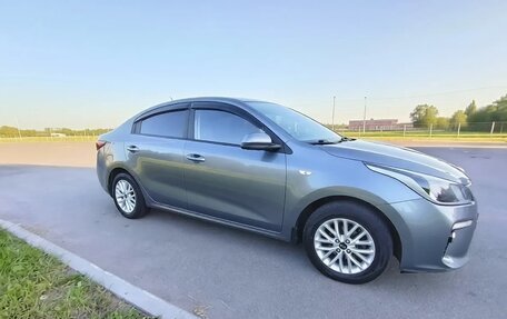 KIA Rio IV, 2018 год, 1 420 000 рублей, 6 фотография