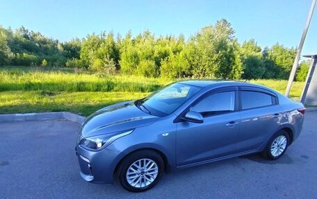 KIA Rio IV, 2018 год, 1 420 000 рублей, 4 фотография