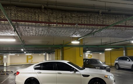 BMW 5 серия, 2016 год, 2 350 000 рублей, 7 фотография