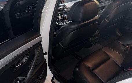 BMW 5 серия, 2016 год, 2 350 000 рублей, 13 фотография