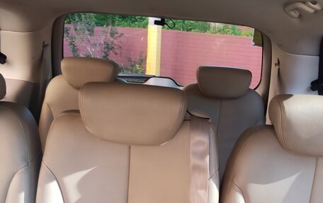 KIA Carnival III, 2009 год, 950 000 рублей, 8 фотография