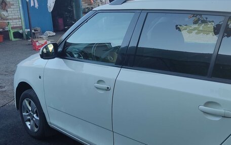 Skoda Fabia II, 2008 год, 410 000 рублей, 5 фотография