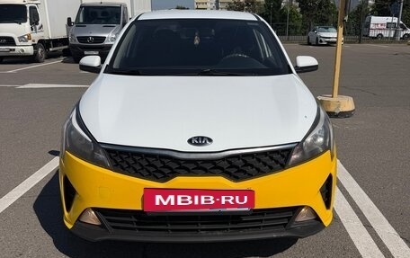 KIA Rio IV, 2020 год, 839 000 рублей, 8 фотография