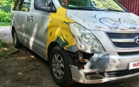Hyundai Grand Starex Grand Starex I рестайлинг 2, 2010 год, 900 000 рублей, 2 фотография