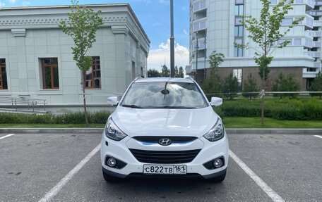 Hyundai ix35 I рестайлинг, 2014 год, 1 350 000 рублей, 2 фотография