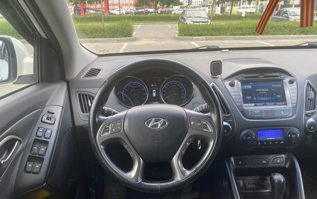 Hyundai ix35 I рестайлинг, 2014 год, 1 350 000 рублей, 10 фотография
