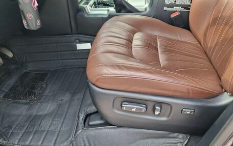Toyota Land Cruiser 200, 2020 год, 9 300 000 рублей, 18 фотография