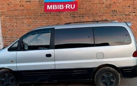Hyundai Starex I рестайлинг, 2002 год, 200 000 рублей, 1 фотография