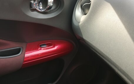 Nissan Juke II, 2010 год, 800 000 рублей, 14 фотография