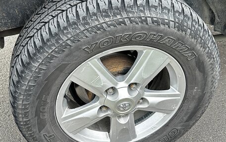 Toyota Land Cruiser 100 рестайлинг 2, 1999 год, 899 000 рублей, 27 фотография