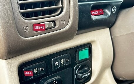 Toyota Land Cruiser 100 рестайлинг 2, 1999 год, 899 000 рублей, 22 фотография