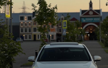 Mercedes-Benz E-Класс, 2019 год, 2 650 000 рублей, 4 фотография