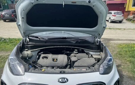 KIA Sportage IV рестайлинг, 2019 год, 2 000 000 рублей, 8 фотография