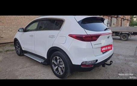 KIA Sportage IV рестайлинг, 2019 год, 2 000 000 рублей, 3 фотография