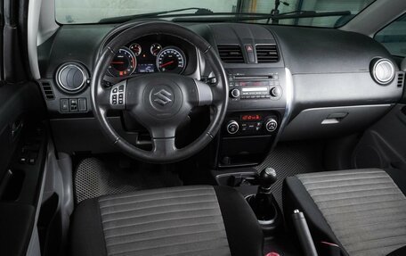 Suzuki SX4 II рестайлинг, 2011 год, 999 000 рублей, 6 фотография