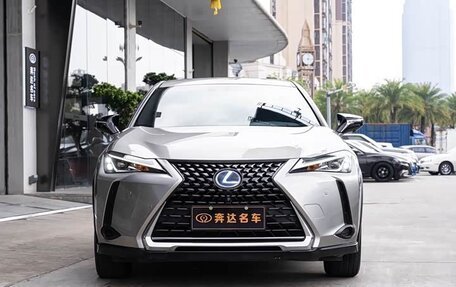 Lexus UX I, 2021 год, 2 350 000 рублей, 2 фотография