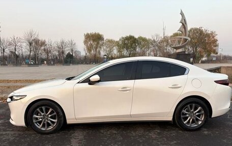 Mazda 3, 2022 год, 1 281 000 рублей, 8 фотография